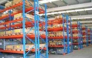 供應(yīng)廠家直銷多種優(yōu)質(zhì)南寧、北海重型橫梁式貨架